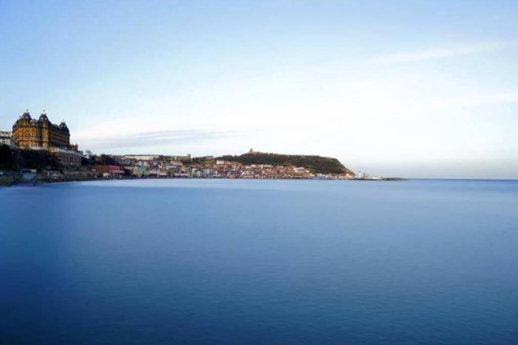 Villa 200 Year Old Large Townhouse With Sea Views Scarborough Exterior foto